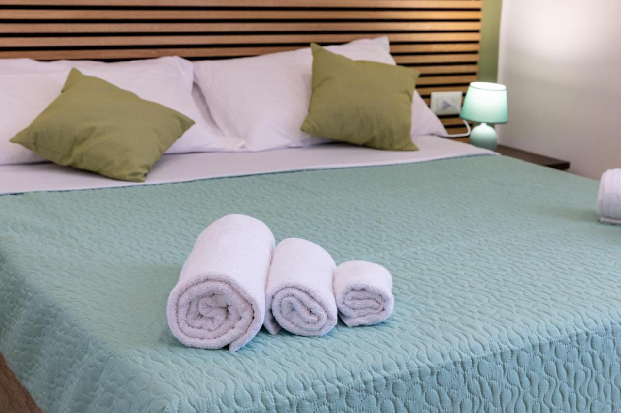 The Heart Guest House 나폴리 외부 사진